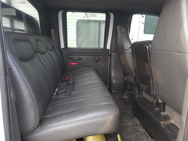 1GBE5E1236F426926 - 2006 CHEVROLET C5500 C5E042 WHITE photo 10