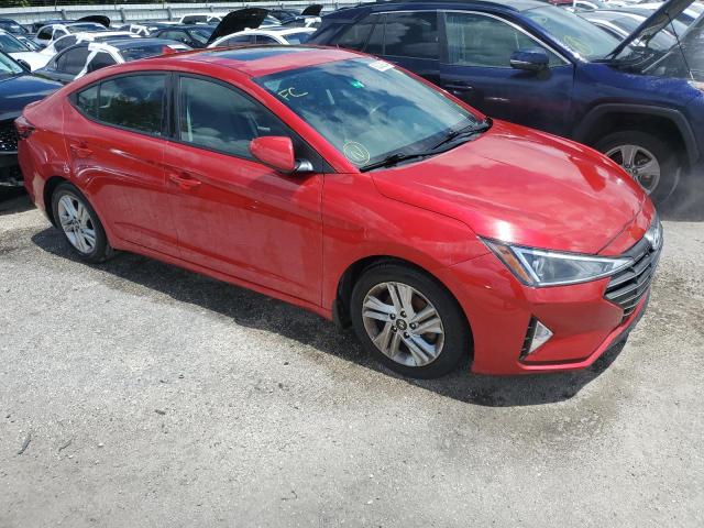 5NPD84LF0LH586367 - 2020 HYUNDAI ELANTRA SEL RED photo 4