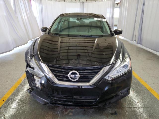 1N4AL3AP2HC132962 - 2017 NISSAN ALTIMA 2.5 BLACK photo 5