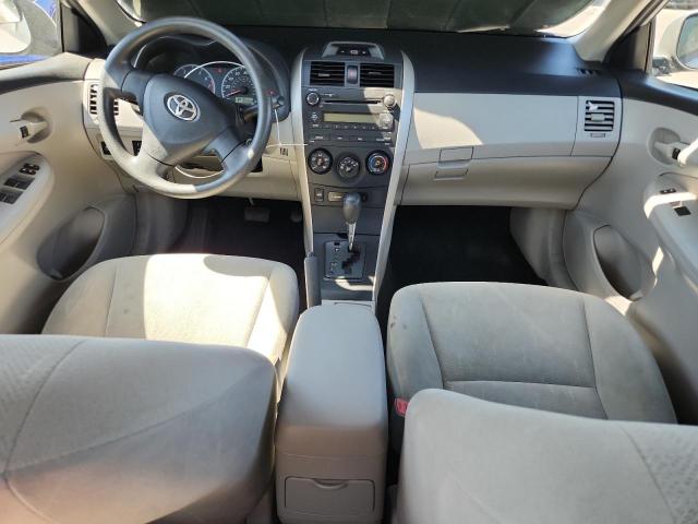 5YFBU4EE4DP147104 - 2013 TOYOTA COROLLA BASE Srebrny zdjęcie 8