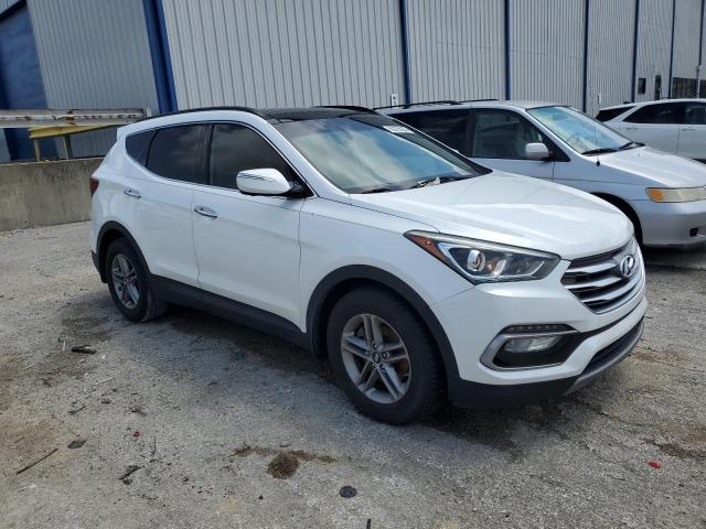 5XYZU3LB9HG463366 - 2017 HYUNDAI SANTA FE S WHITE photo 4