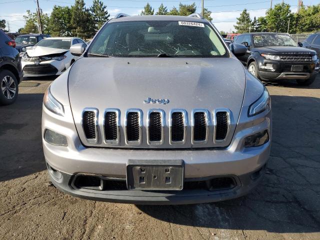 1C4PJMCX6JD562653 - 2018 JEEP CHEROKEE LATITUDE SILVER photo 5