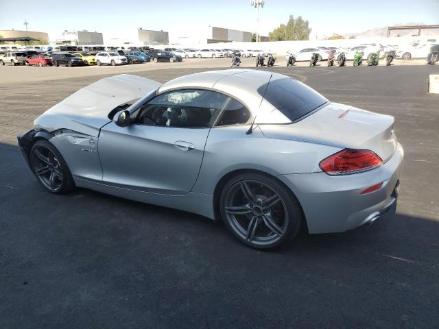 WBALM1C54BE633439 - 2011 BMW Z4 SDRIVE35IS 银色 照片 2