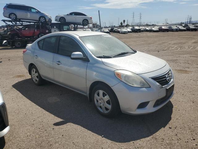 3N1CN7AP9DL894837 - 2013 NISSAN VERSA S SILVER photo 4