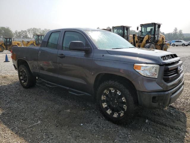 5TFRU5F14EX032473 - 2014 TOYOTA TUNDRA DOUBLE CAB SR/SR5 GRAY photo 4