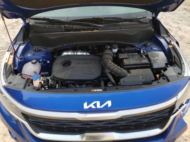 KNDETCA21N7277981 - 2022 KIA SELTOS SX BLUE photo 12