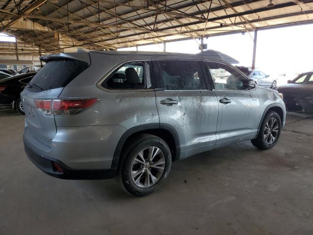 5TDKKRFH8FS117139 - 2015 TOYOTA HIGHLANDER XLE Gümüş foto 3