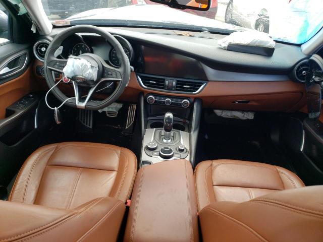 ZARFAEDN3H7541501 - 2017 ALFA ROMEO GIULIA Q4 GRAY photo 8