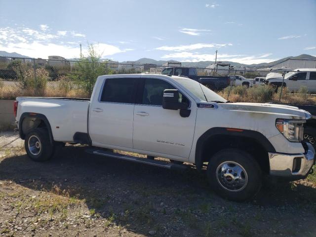 1GT49TEY3NF119303 - 2022 GMC SIERRA K3500 SLE WHITE photo 4