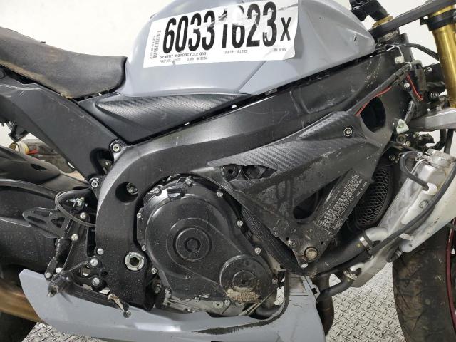 JS1GR7MA0P7101650 - 2023 SUZUKI GSX-R750 GRAY photo 5