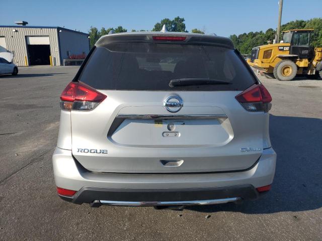 KNMAT2MV6JP542290 - 2018 NISSAN ROGUE S SILVER photo 6