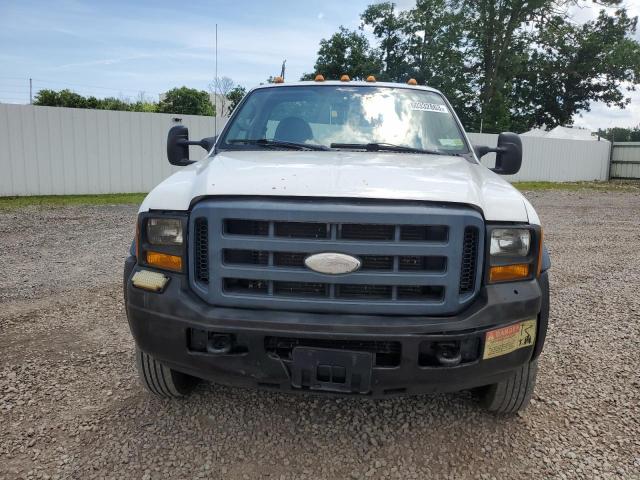 1FDAF56P77EA79244 - 2007 FORD F550 SUPER DUTY WHITE photo 5