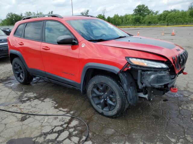 1C4PJMBB2HW635473 - 2017 JEEP CHEROKEE TRAILHAWK RED photo 4