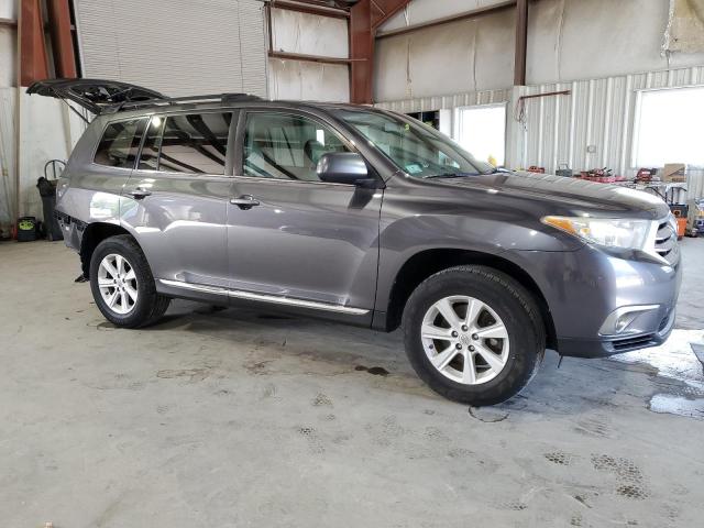 5TDBK3EH7CS110533 - 2012 TOYOTA HIGHLANDER BASE GRAY photo 4