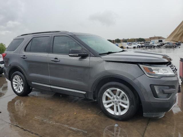 1FM5K7D84GGA70039 - 2016 FORD EXPLORER XLT GRAY photo 4