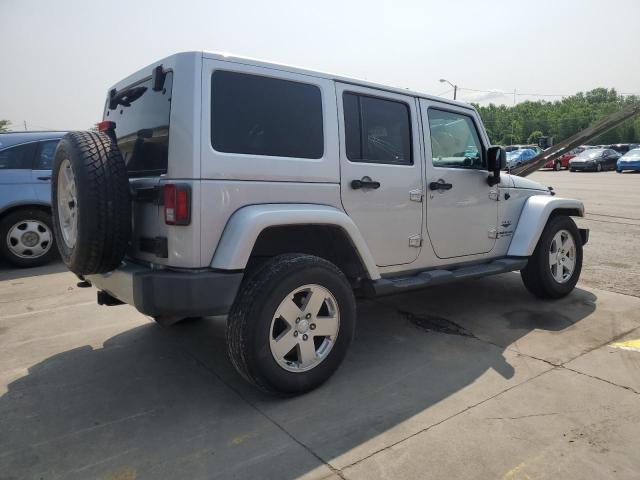 1J4BA5H16BL593875 - 2011 JEEP WRANGLER U SAHARA Silber Foto 3