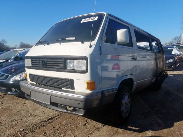 WV2YB0251LG122210 - 1990 VOLKSWAGEN VANAGON BUS  photo 2