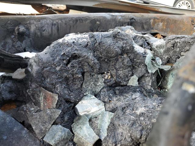 JF2SHAGC2CH406201 - 2012 SUBARU FORESTER TOURING 银色 照片 9