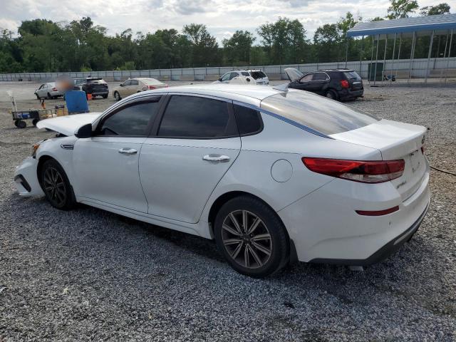 5XXGT4L32KG354476 - 2019 KIA OPTIMA LX WHITE photo 2