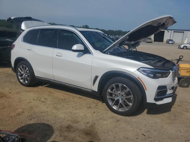 5UXCR6C07N9K00280 - 2022 BMW X5 XDRIVE40I WHITE photo 4