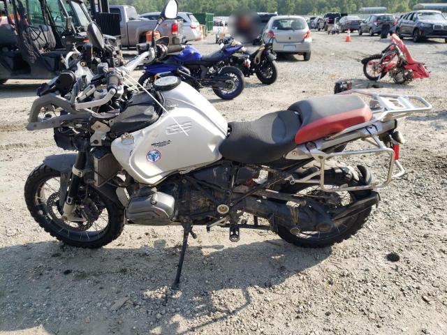 WB10A1204GZ665194 - 2016 BMW R1200 GS ADVENTURE SILVER photo 3