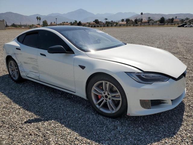 5YJSA1E17HF196755 - 2017 TESLA MODEL S 白色 照片 4