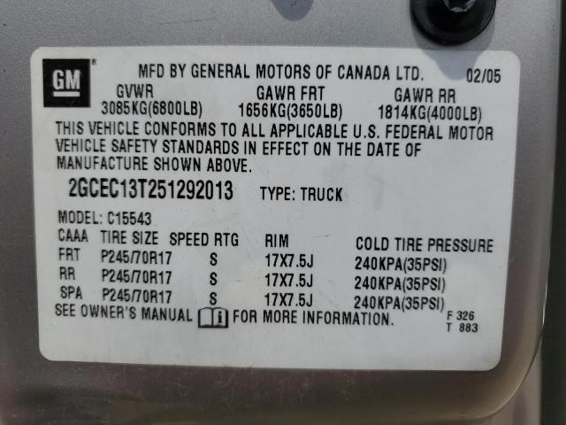 2GCEC13T251292013 - 2005 CHEVROLET SILVERADO C1500 SILVER photo 12