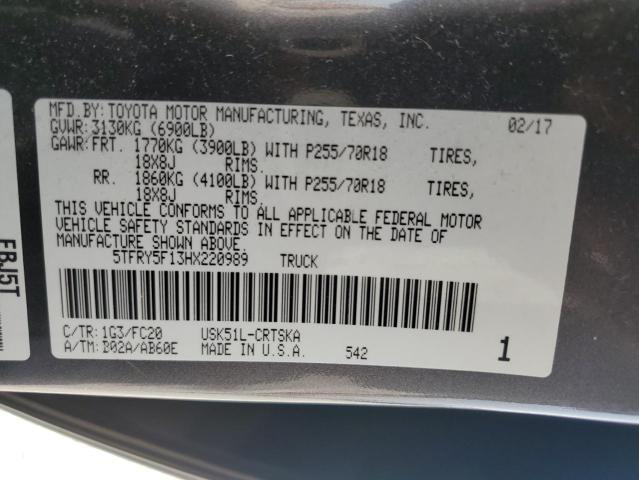 5TFRY5F13HX220989 - 2017 TOYOTA TUNDRA DOUBLE CAB SR/SR5 GRAY photo 12