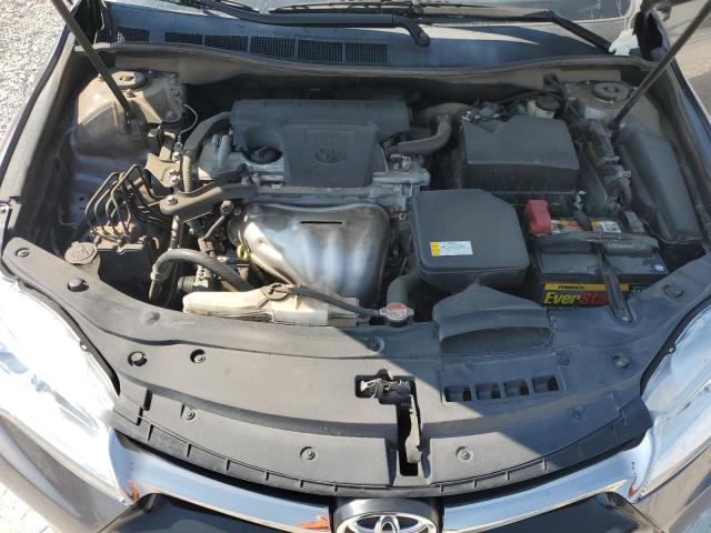 4T1BF1FK6GU545172 - 2016 TOYOTA CAMRY LE CHARCOAL photo 11