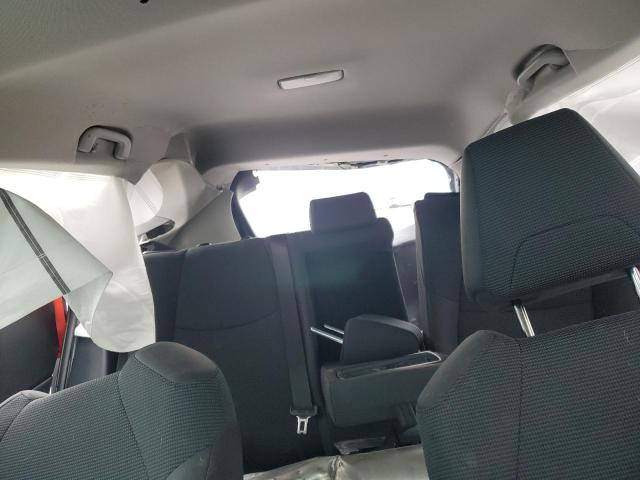 2T3G1RFV4SW550299 - 2025 TOYOTA RAV4 LE SILVER photo 10