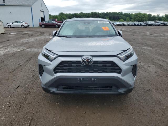 2T3G1RFV4SW550299 - 2025 TOYOTA RAV4 LE SILVER photo 5