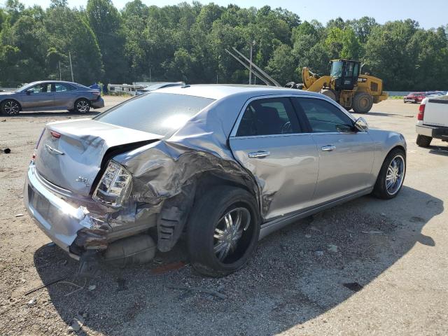 2C3CCAKT4EH378136 - 2014 CHRYSLER 300 SILVER photo 3