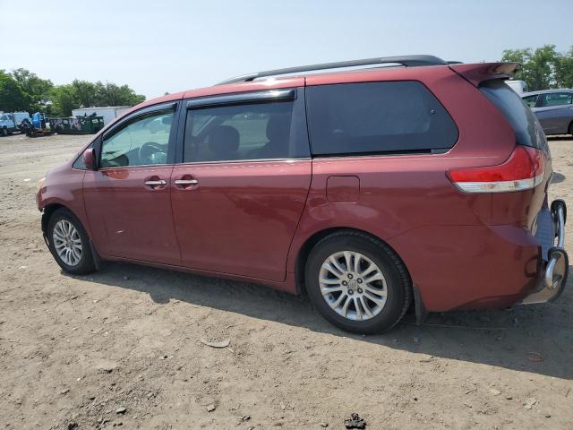 5TDYK3DC3BS157220 - 2011 TOYOTA SIENNA XLE BURGUNDY photo 2