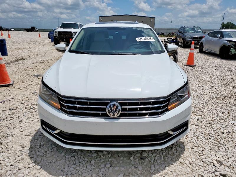 1VWLA7A36KC002362 - 2019 VOLKSWAGEN PASSAT WOLFSBURG 白色 照片 5