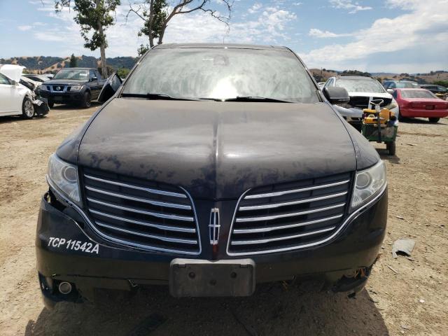 2LMHJ5NK2JBL01893 - 2018 LINCOLN MKT BLACK photo 5