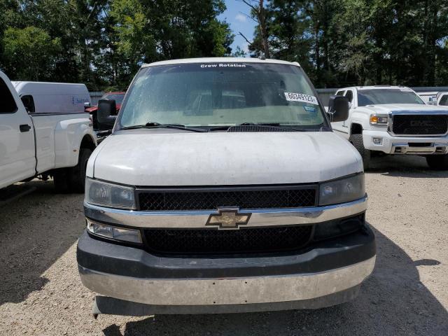 1GAZGPFF9H1151294 - 2017 CHEVROLET EXPRESS G3 LT WHITE photo 5