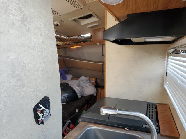 4X4TFL717ED128015 - 2014 FOREST RIVER FLAGSTAFF SHAMROCK 1 WHITE photo 5