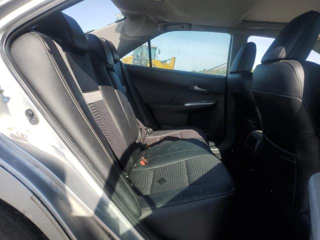 4T1BF1FK2EU855526 - 2014 TOYOTA CAMRY L SILVER photo 10