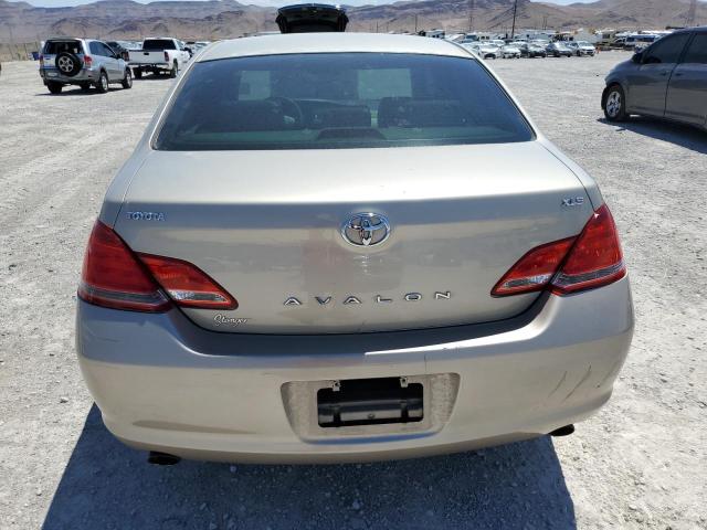 4T1BK36B15U055985 - 2005 TOYOTA AVALON XL GOLD photo 6