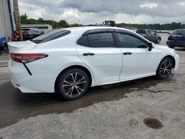 JTNB11HK7J3029377 - 2018 TOYOTA CAMRY L Biały zdjęcie 3