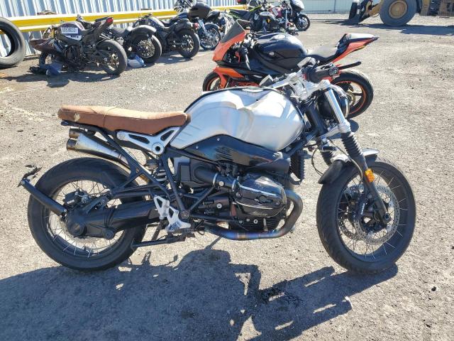 WB10J3306JZ794412 - 2018 BMW R NINE T SCRAMBLER SILVER photo 1