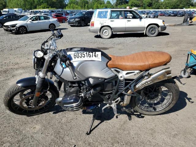 WB10J3306JZ794412 - 2018 BMW R NINE T SCRAMBLER SILVER photo 3