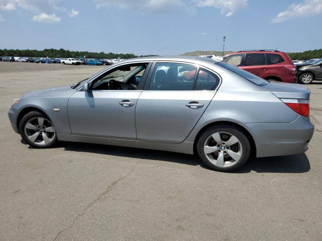 WBANA53505B862005 - 2005 BMW 5 SERIES I GRAY photo 2
