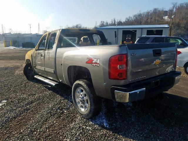 1GC2KXC8XDZ382679 - 2013 CHEVROLET SILVERADO K2500 HEAVY DUTY LT  photo 3