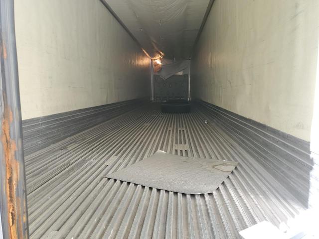 1UYVS25329U630205 - 2009 UTILITY UTILITY WHITE photo 6