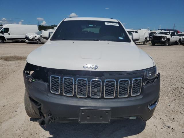 1C4RJEAG7JC182213 - 2018 JEEP GRAND CHER LAREDO WHITE photo 5