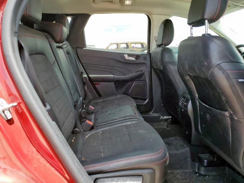 1FMCU9H93NUB38507 - 2022 FORD ESCAPE SEL RED photo 11