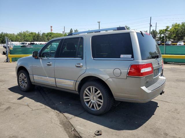 5LMFU27558LJ04739 - 2008 LINCOLN NAVIGATOR SILVER photo 2