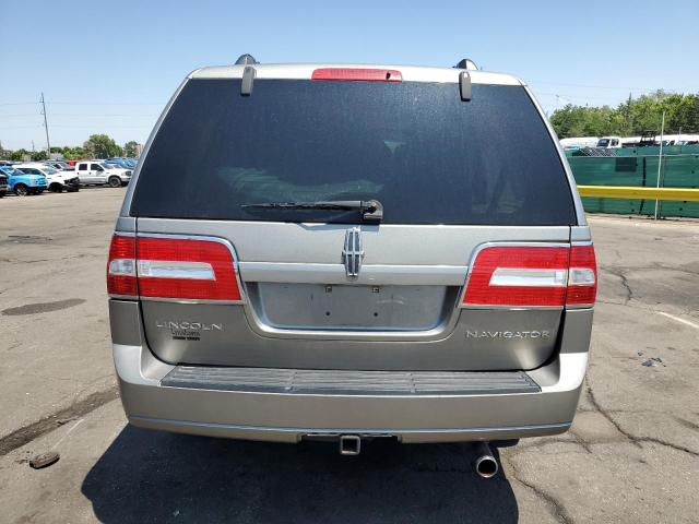 5LMFU27558LJ04739 - 2008 LINCOLN NAVIGATOR SILVER photo 6