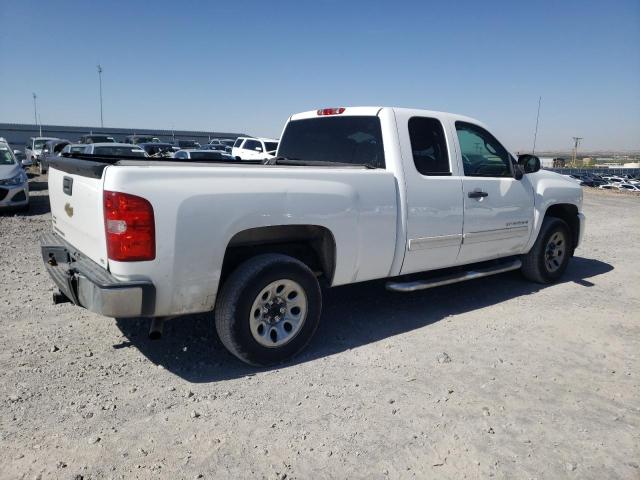 1GCRCREA1BZ273788 - 2011 CHEVROLET SILVERADO C1500  LS WHITE photo 3